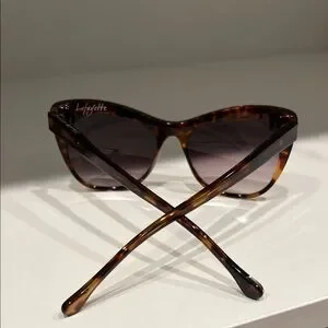 Elizabeth and James Lafayette Cat-Eye Sunglasses Elizabeth and James | Accessories | Elizabeth And James  main image 4